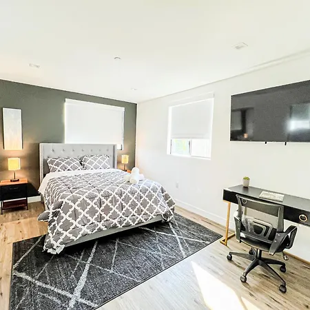 Elegant 4-Bedroom Family Home - Oak2 - Lad Los Angeles Exterior photo