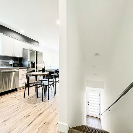 Elegant 4-Bedroom Family Home - Oak2 - Lad Los Angeles Exterior photo
